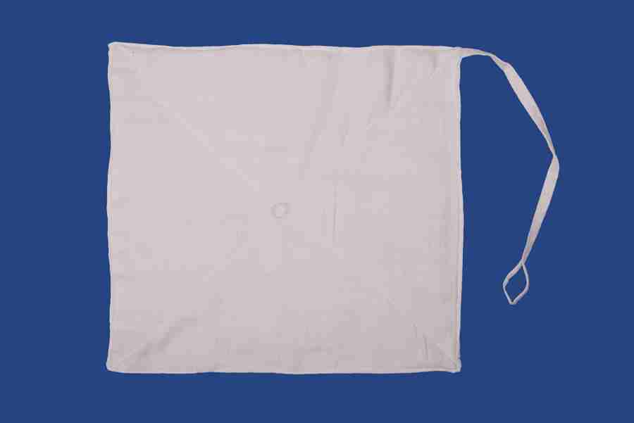 SURGICAL SPONGES / MOPS